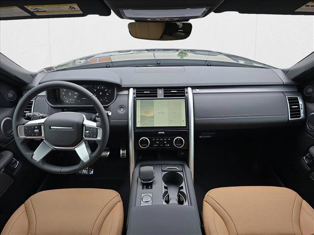 New 2025 Land Rover Discovery Dynamic SE AWD/4WD image 9