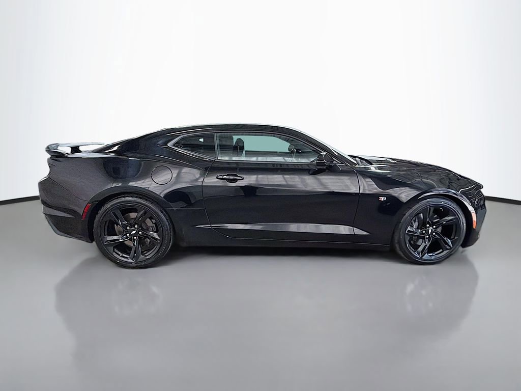 Used 2019 Chevrolet Camaro SS image 8