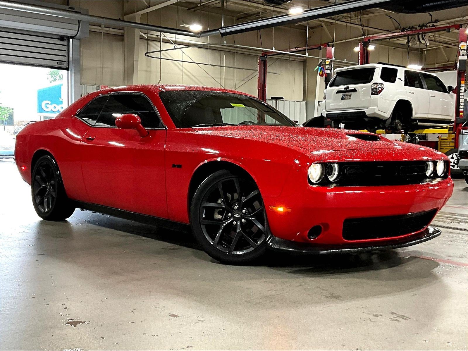 Used 2012 Dodge Challenger R/T w/ Sound Group II RWD image 3