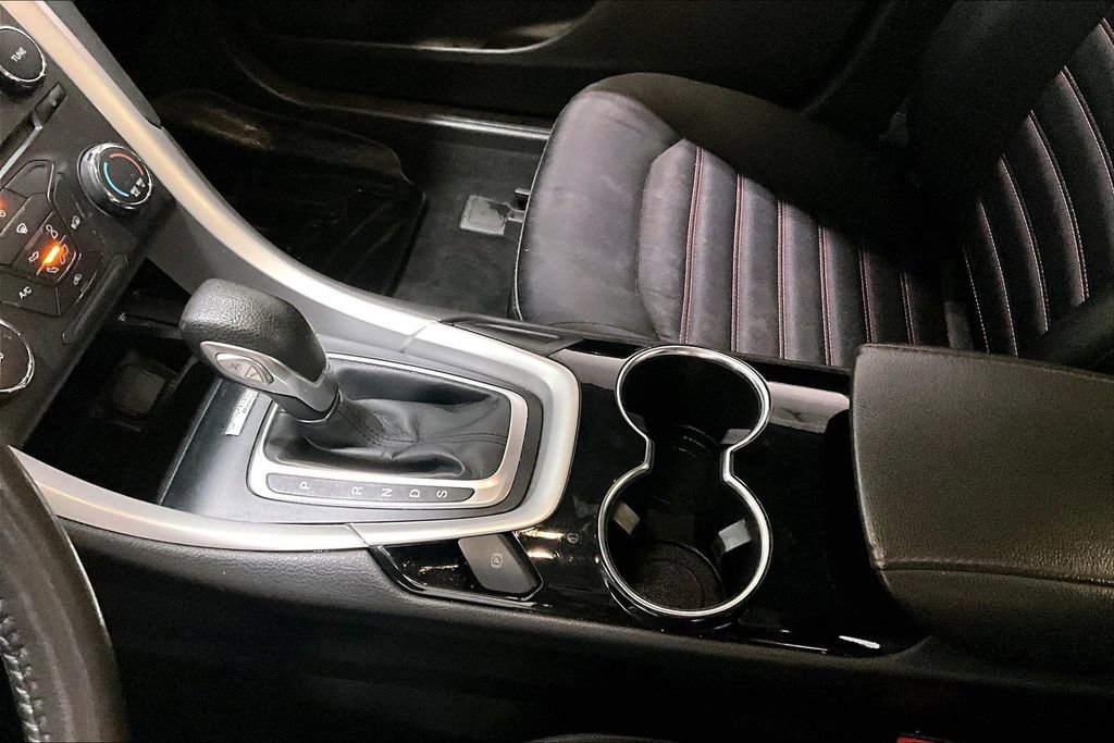 Used 2014 Ford Fusion SE w/ Equipment Group 201A image 16