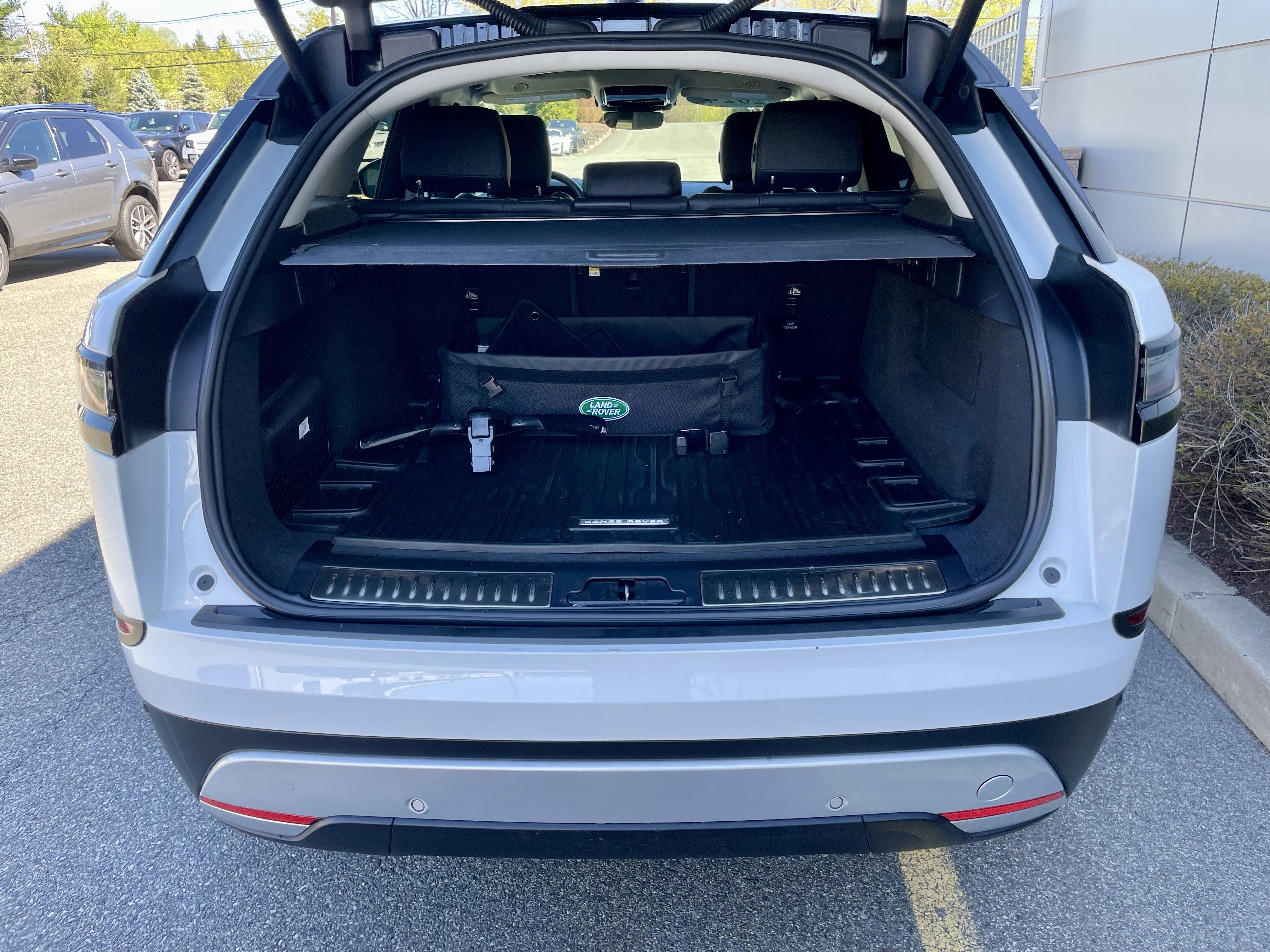 Used 2024 Land Rover Range Rover Velar S AWD/4WD image 36