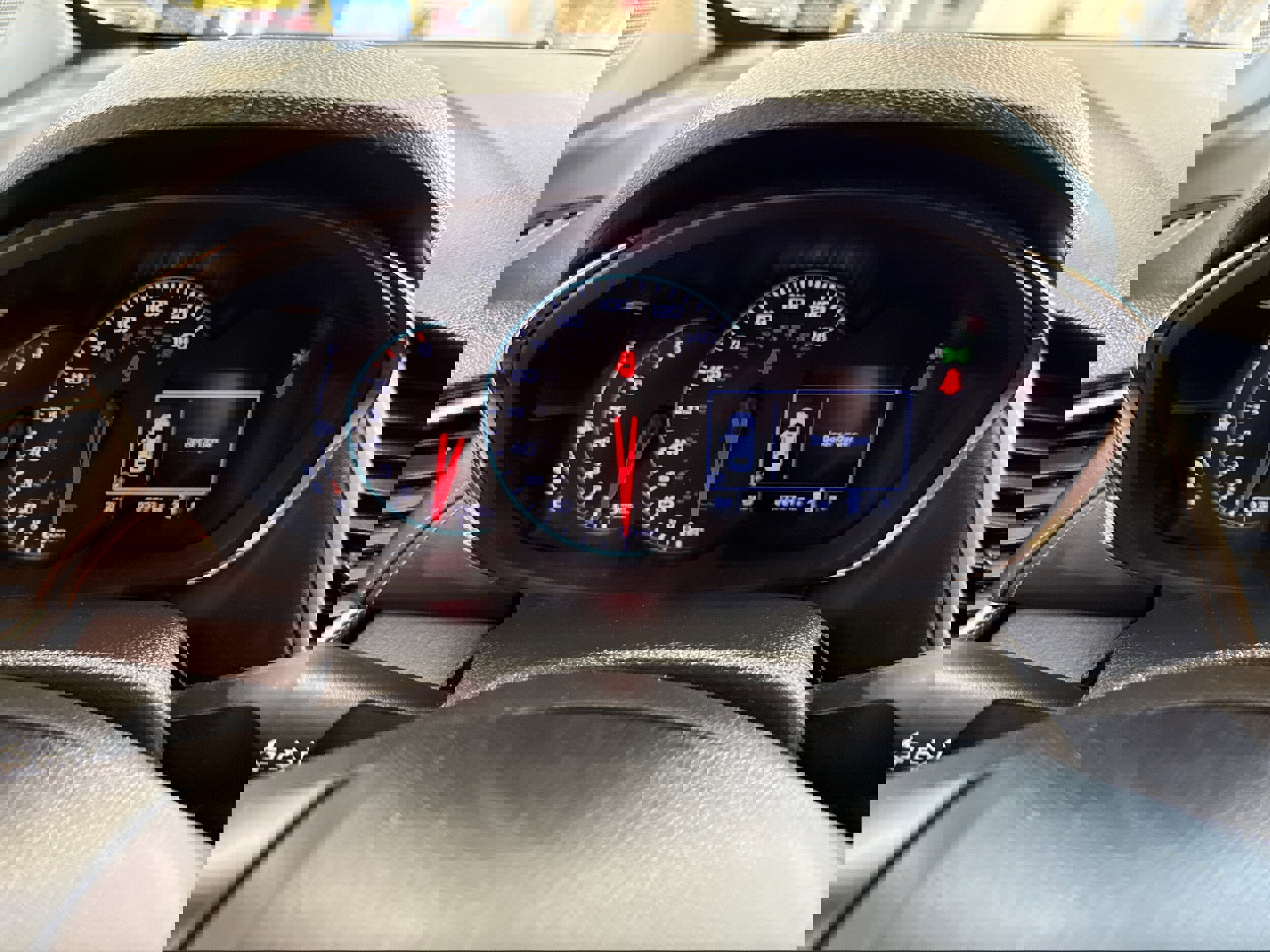 Used 2018 Chevrolet Trax LT w/ LT Convenience Package FWD image 43