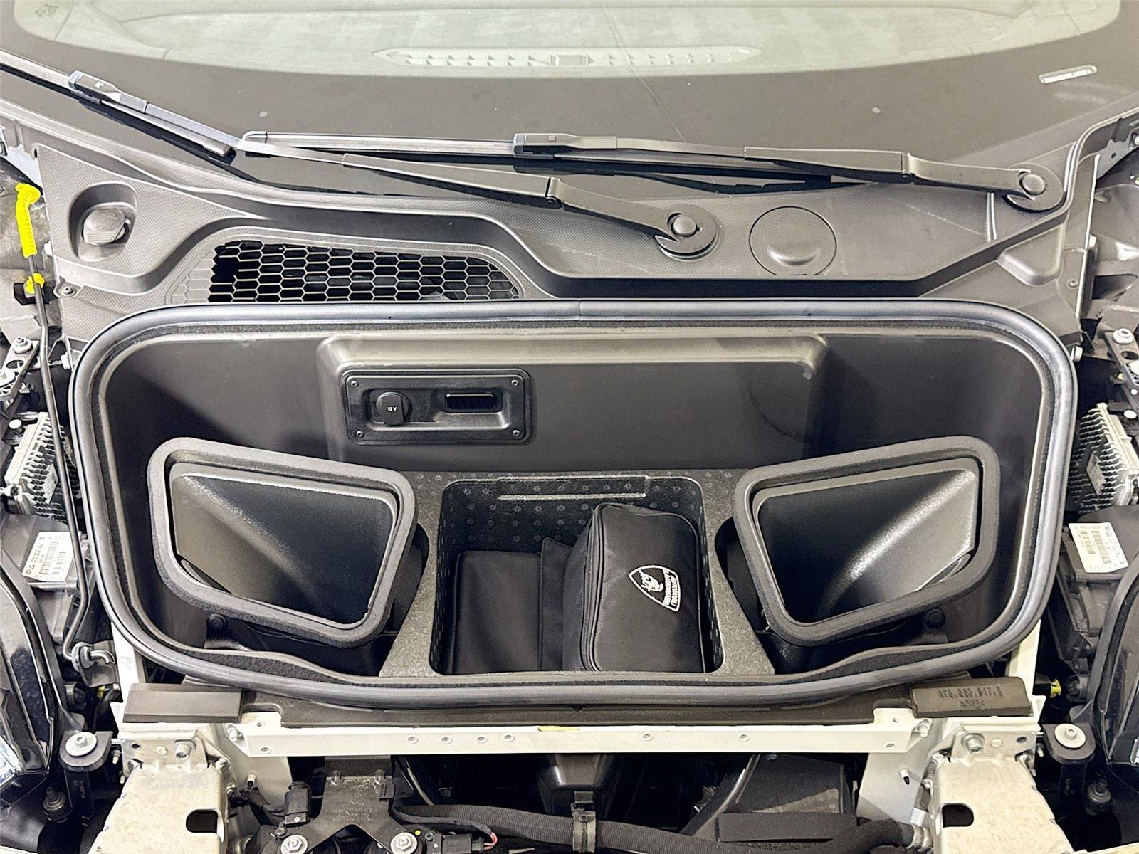 Used 2021 Lamborghini Huracan STO image 30