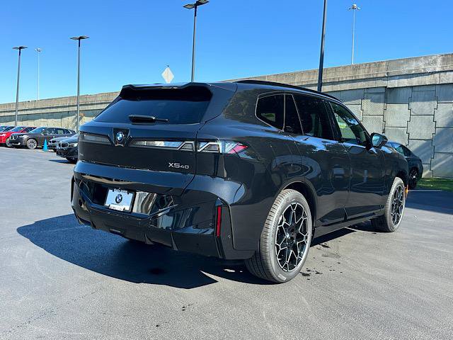 New 2027 BMW X5 xDrive40i w/ M Sport Package AWD/4WD image 3