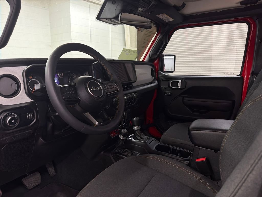 Used 2024 Jeep Wrangler Willys image 6