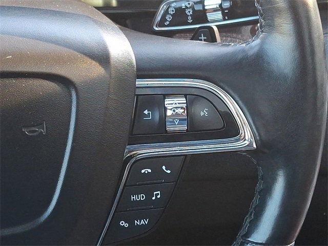 Used 2019 Lincoln Navigator Reserve image 26