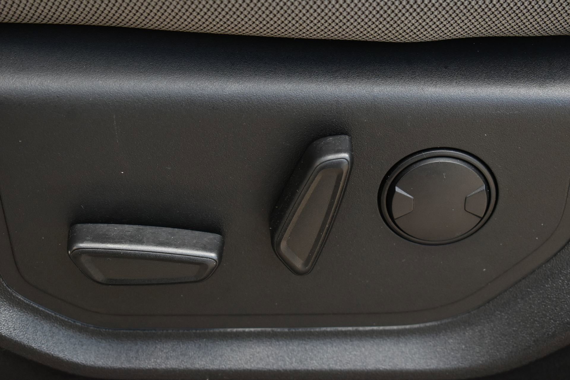 Certified 2019 Ford F150 XLT w/ Equipment Group 302A Luxury image 14