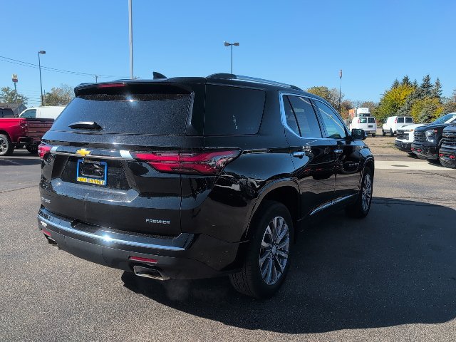 Used 2022 Chevrolet Traverse Premier w/ LPO, Floor Liner Package FWD image 6