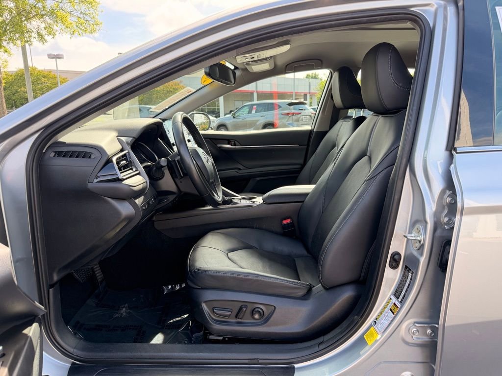 Used 2024 Toyota Camry XSE FWD image 21
