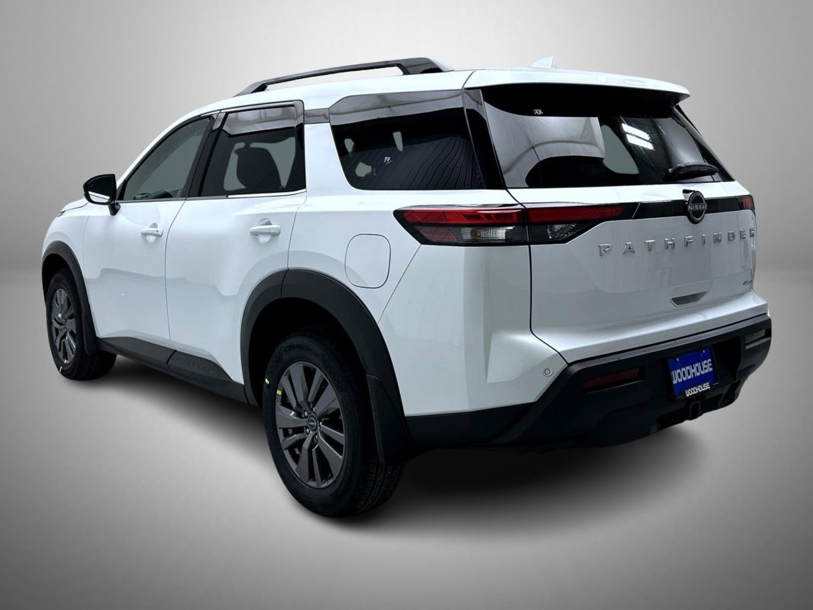 New 2025 Nissan Pathfinder SV w/ SV Premium Package image 7