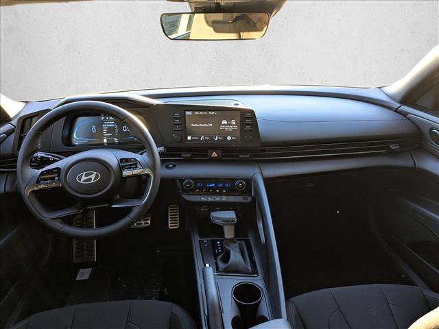 New 2026 Hyundai Elantra Sport image 12