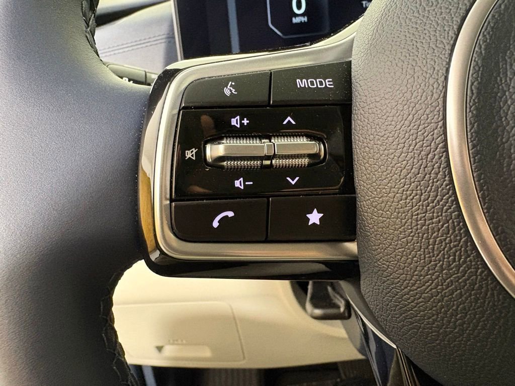 New 2026 Kia Carnival SX image 23