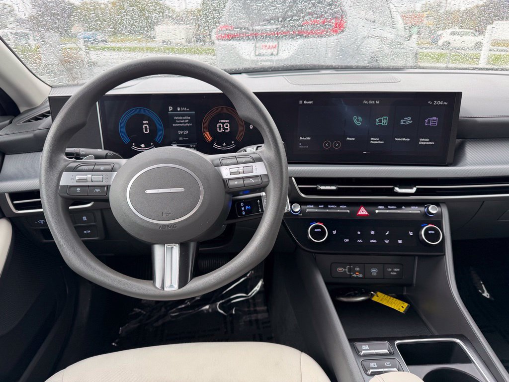 Used 2025 Hyundai Sonata SEL FWD image 13