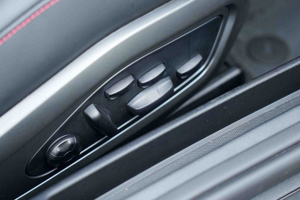 Used 2024 Porsche 911 Carrera 4 GTS w/ Premium Package image 49