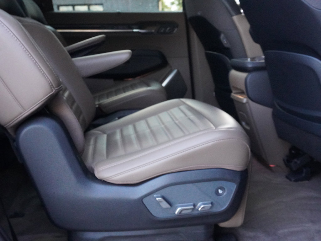 Used 2024 Kia EV9 Land AWD/4WD image 38