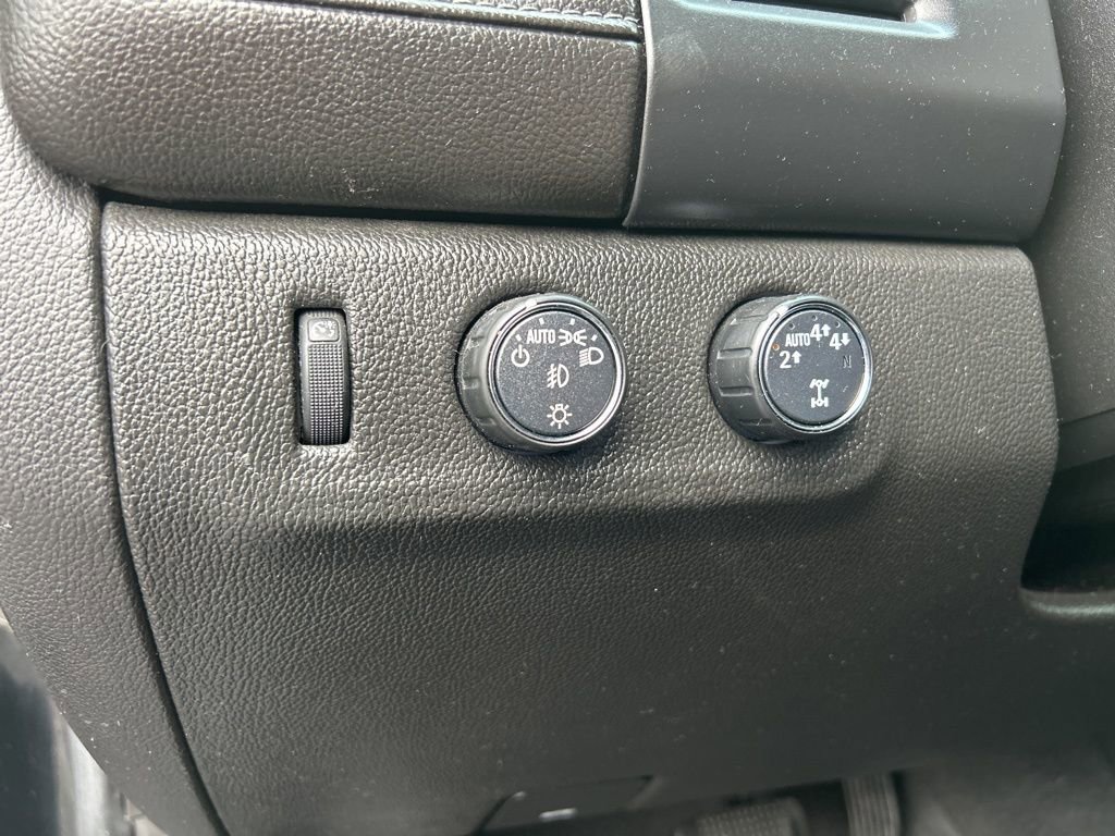 Used 2019 GMC Canyon SLE image 17