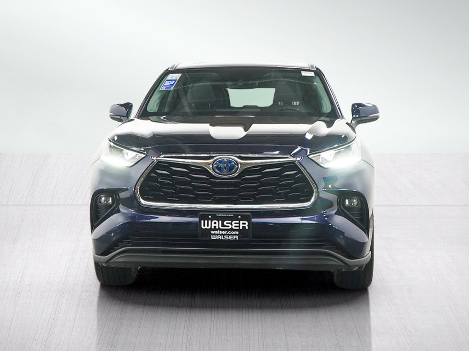 Used 2023 Toyota Highlander Limited AWD/4WD image 9
