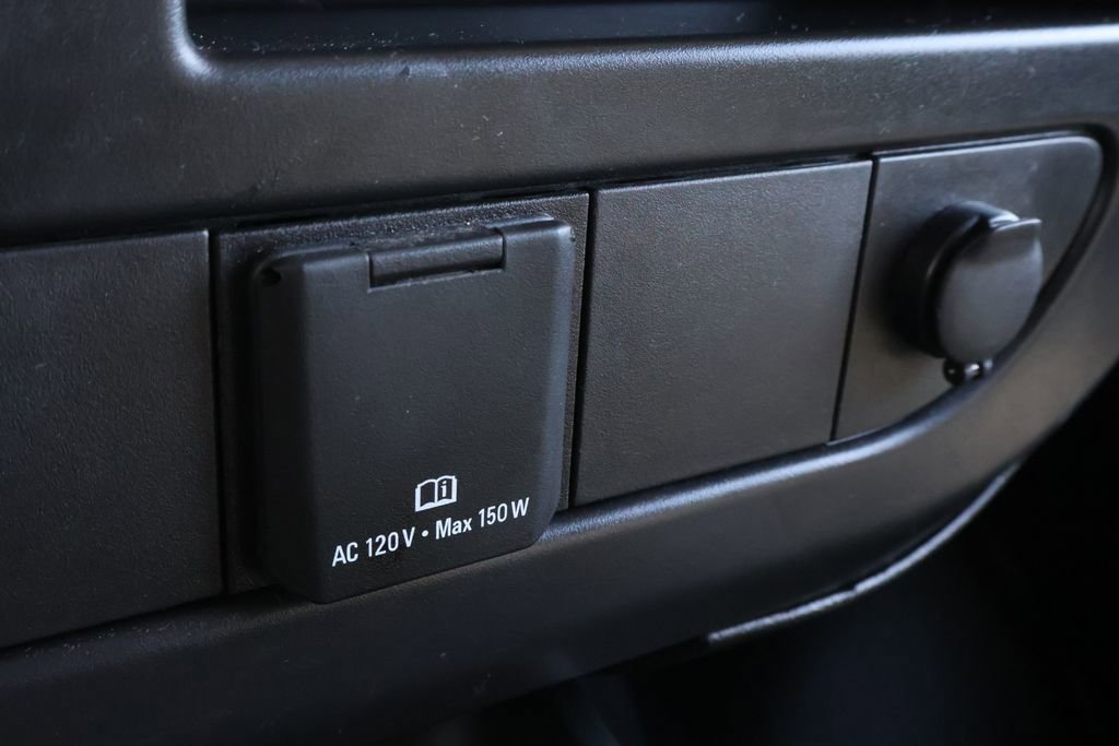 Used 2025 Chevrolet Express 2500 Extended w/ Driver Convenience Package image 32