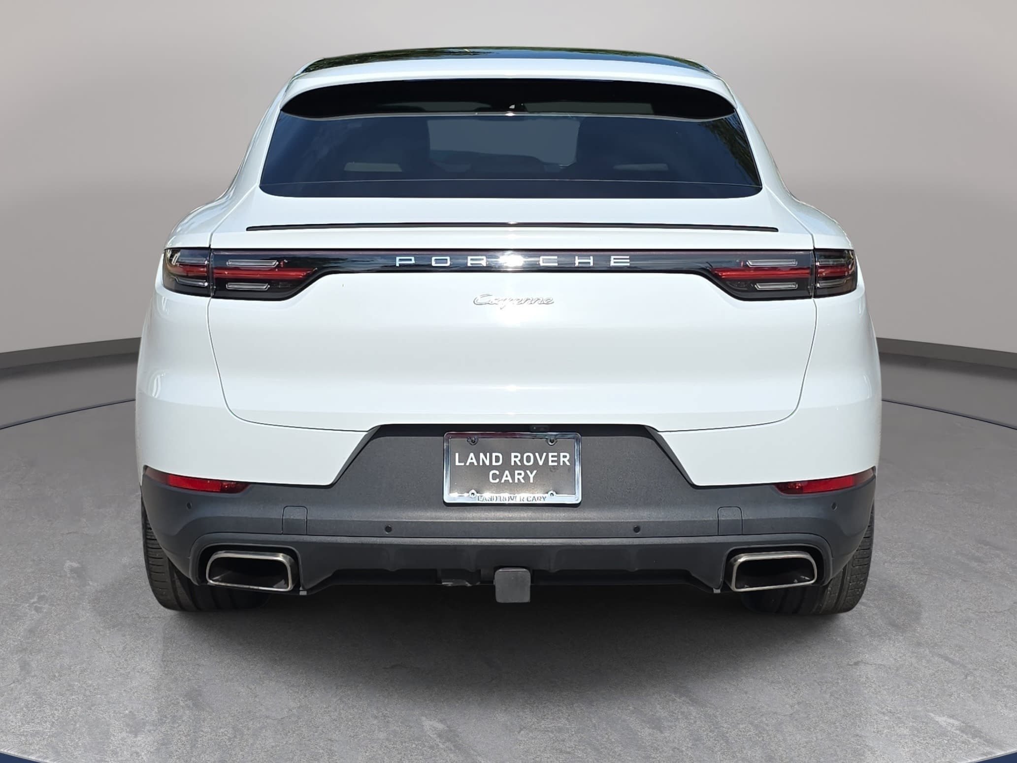 Used 2021 Porsche Cayenne Coupe AWD/4WD image 6