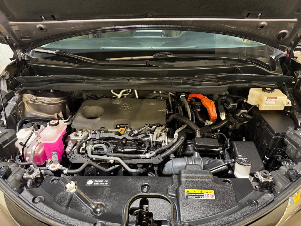 Used 2021 Toyota Sienna XLE w/ XLE Plus Package AWD/4WD image 27