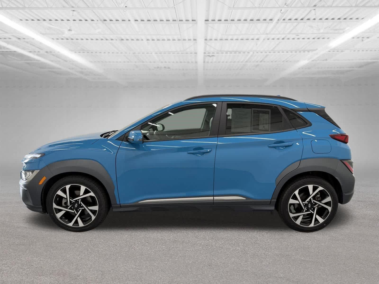 Used 2022 Hyundai Kona Limited w/ Cargo Package AWD/4WD image 2