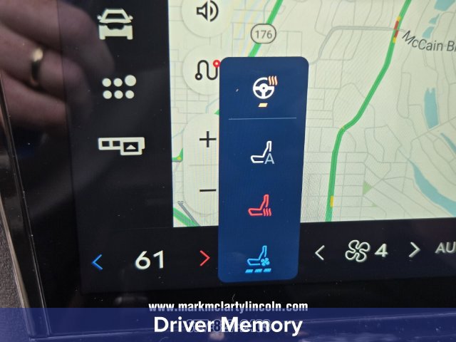 New 2026 Lincoln Navigator Reserve AWD/4WD image 19