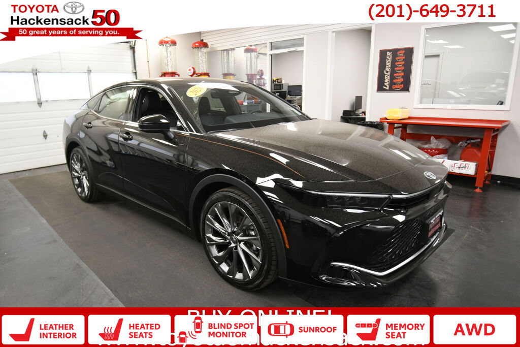 Used 2026 Toyota Crown w/ Advanced Technology Package AWD/4WD image 1
