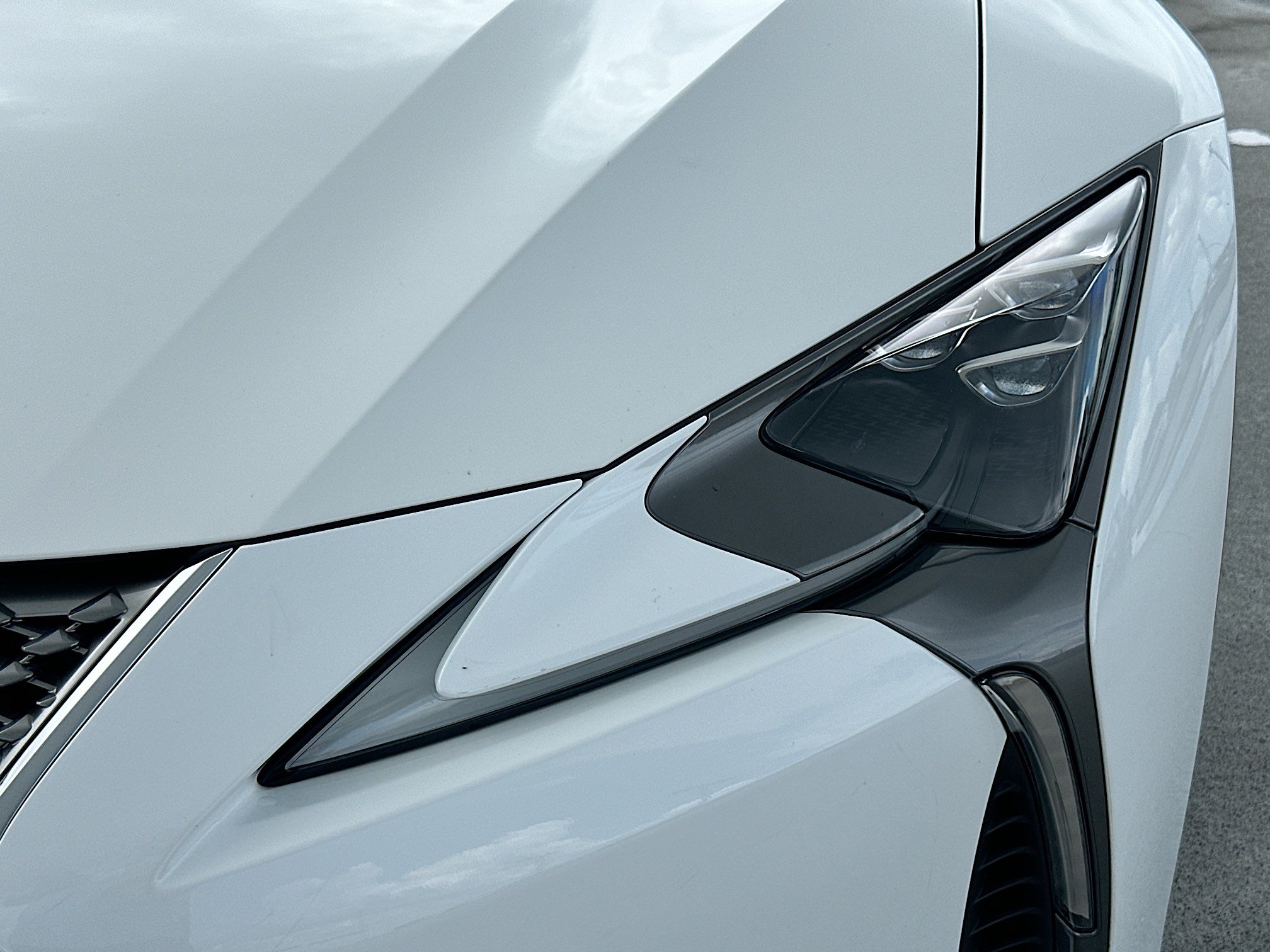 Used 2021 Lexus LC 500 Convertible w/ Touring Package RWD image 28
