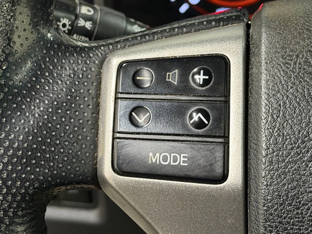 Used 2013 Toyota 4Runner Limited image 37