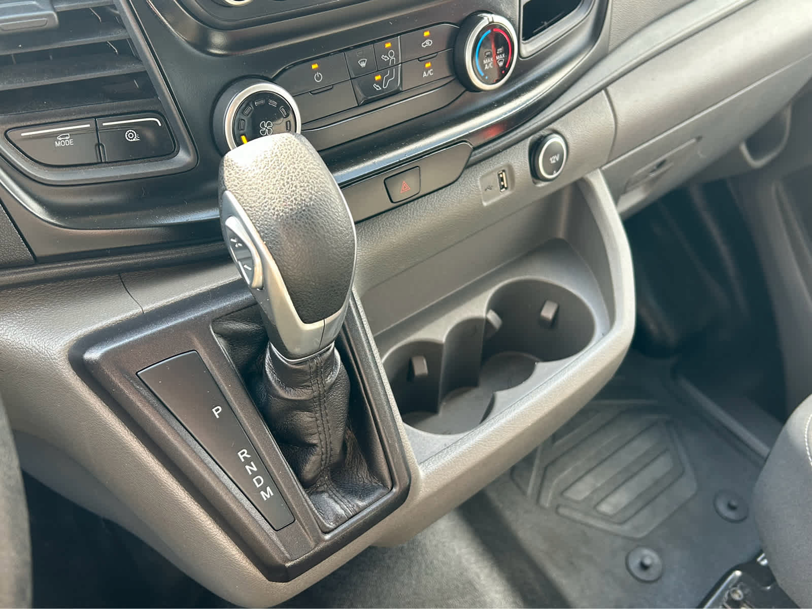 Used 2023 Ford Transit 250 w/ Load Area Protection Package image 31