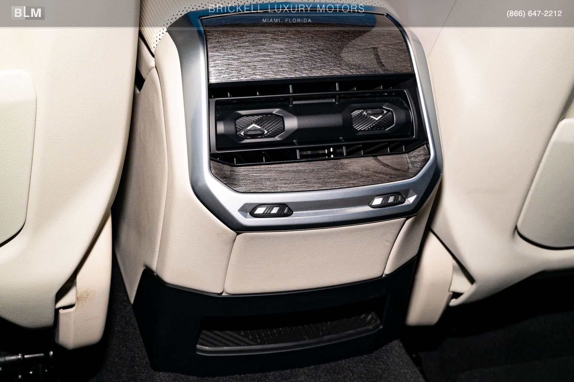 Used 2024 BMW 760i xDrive AWD/4WD image 22