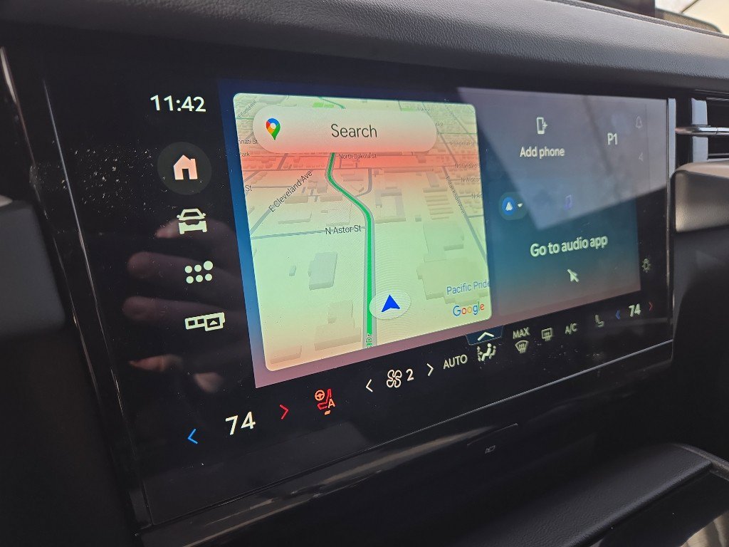 Used 2025 Lincoln Navigator L Reserve image 21