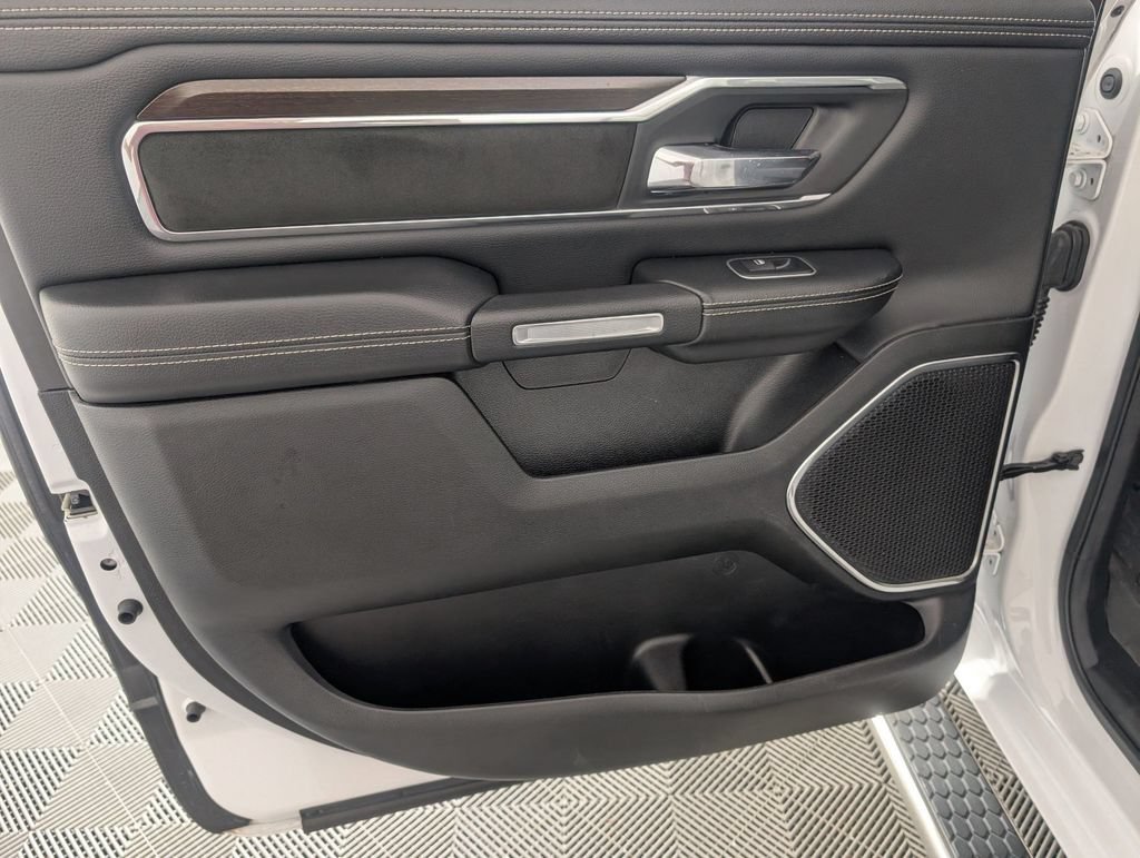 Used 2022 RAM 1500 Laramie RWD image 28