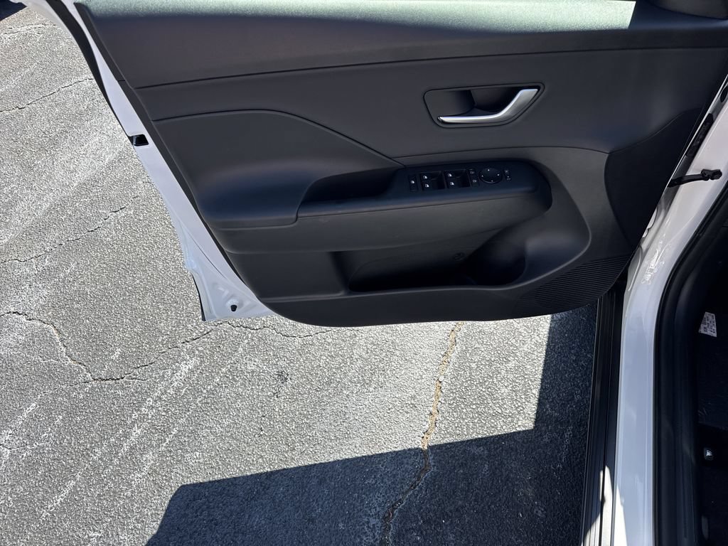 New 2026 Hyundai Kona SEL Premium AWD/4WD image 10