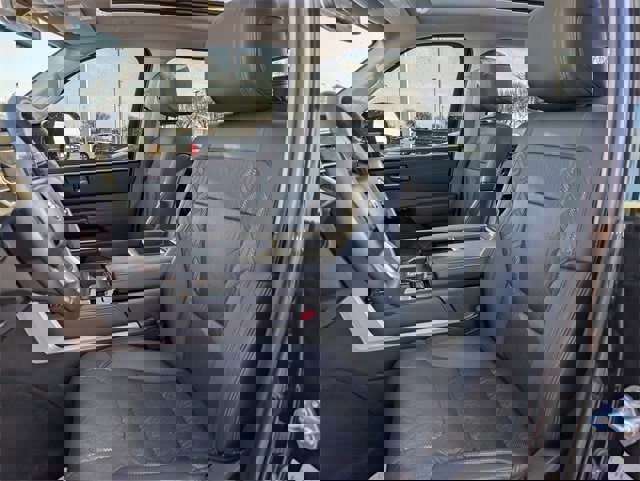 Used 2023 Toyota Tundra Limited image 25