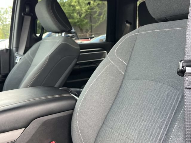 Used 2020 RAM 2500 Big Horn w/ Night Edition AWD/4WD image 33
