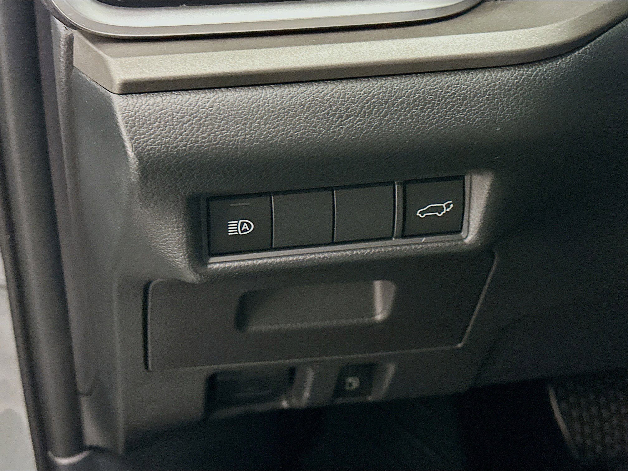 Used 2025 Toyota Grand Highlander AWD image 17