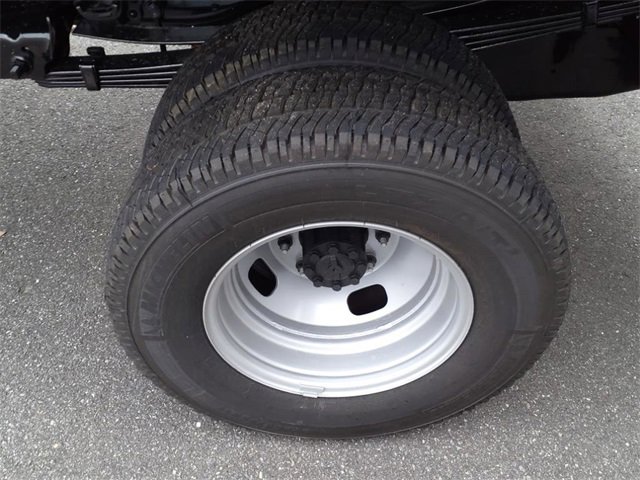 Used 2024 Ford F350 XL w/ Snow Plow Prep Package image 6