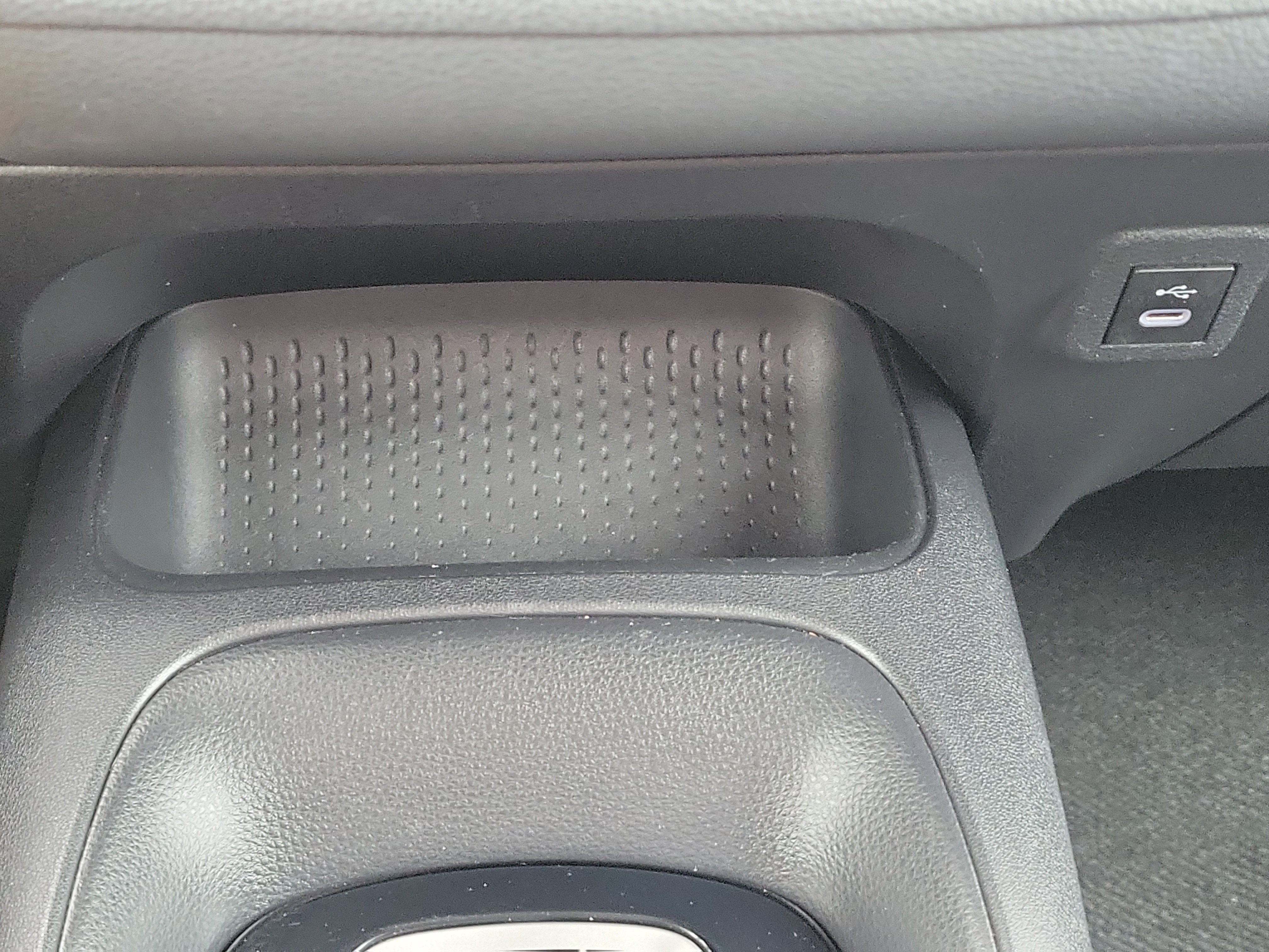 Used 2024 Toyota Corolla LE image 27