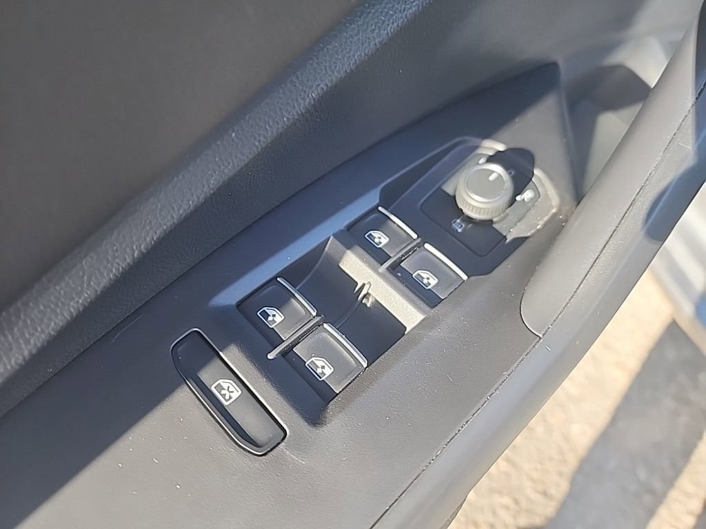 Certified 2023 Volkswagen Jetta S image 11