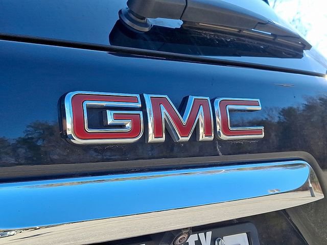 Used 2024 GMC Terrain SLT image 29