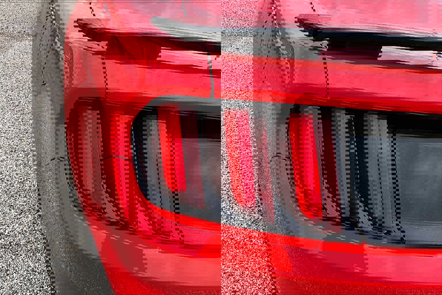 Used 2016 Ford Mustang GT Premium RWD image 28