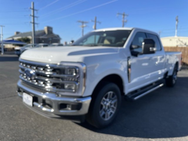 New 2026 Ford F350 Lariat image 2