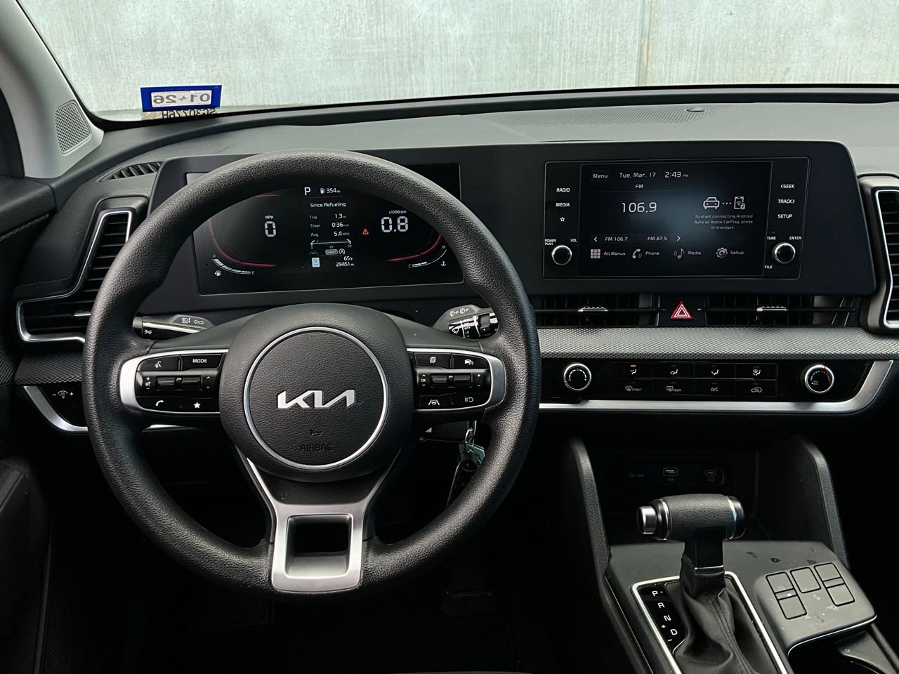 Used 2025 Kia Sportage LX image 13