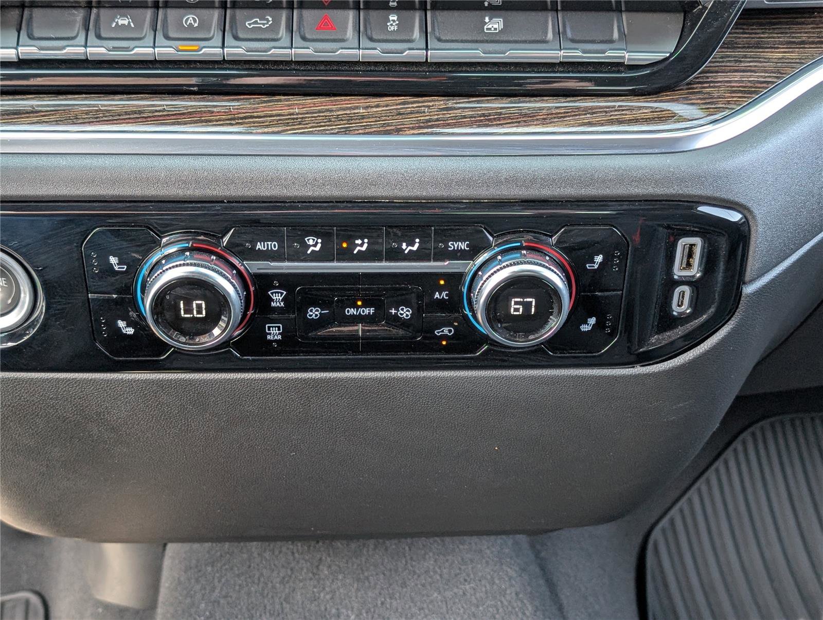 Used 2023 GMC Sierra 1500 Elevation image 25