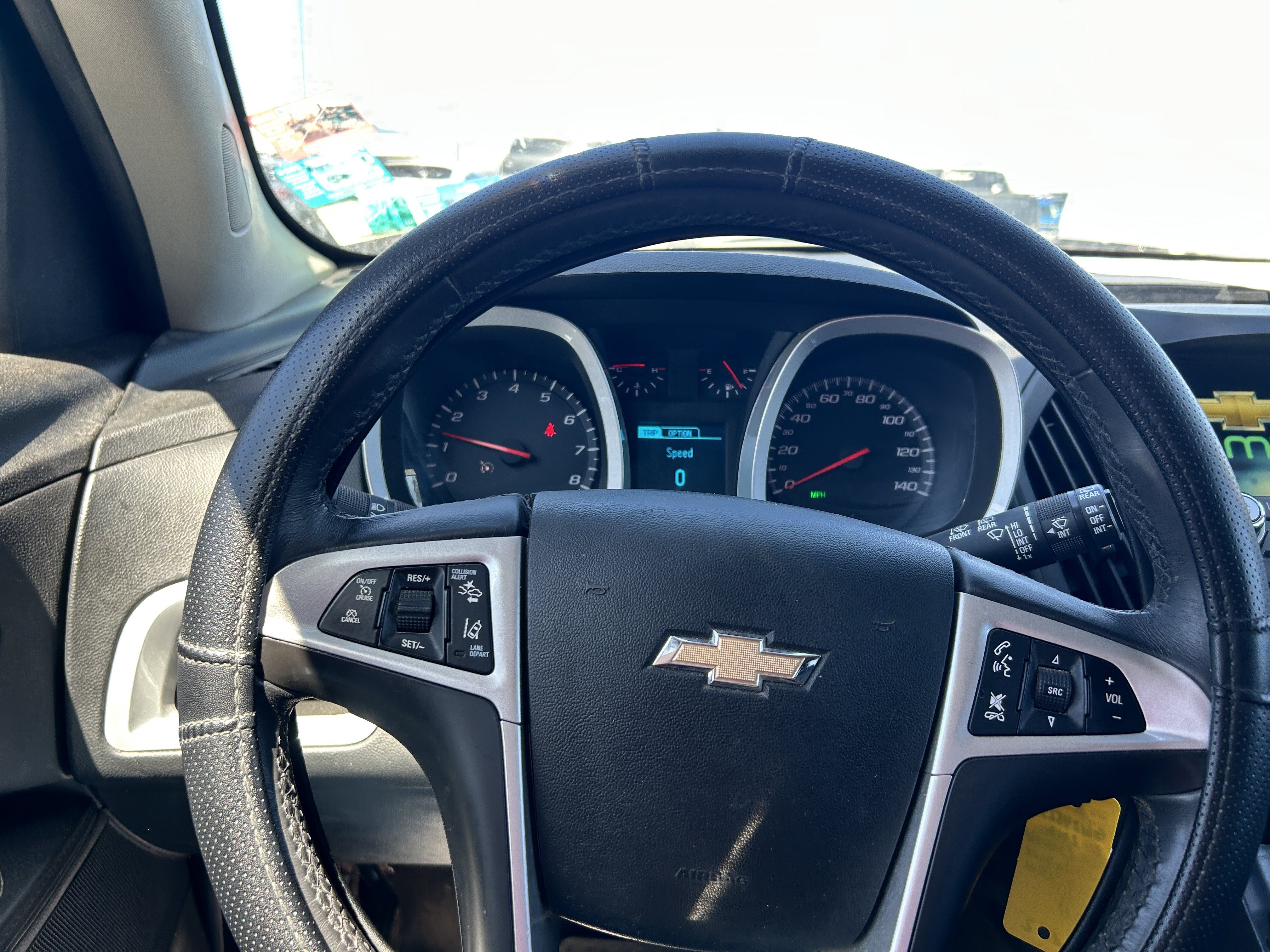 Used 2016 Chevrolet Equinox LTZ w/ Enhanced Convenience Package FWD image 17