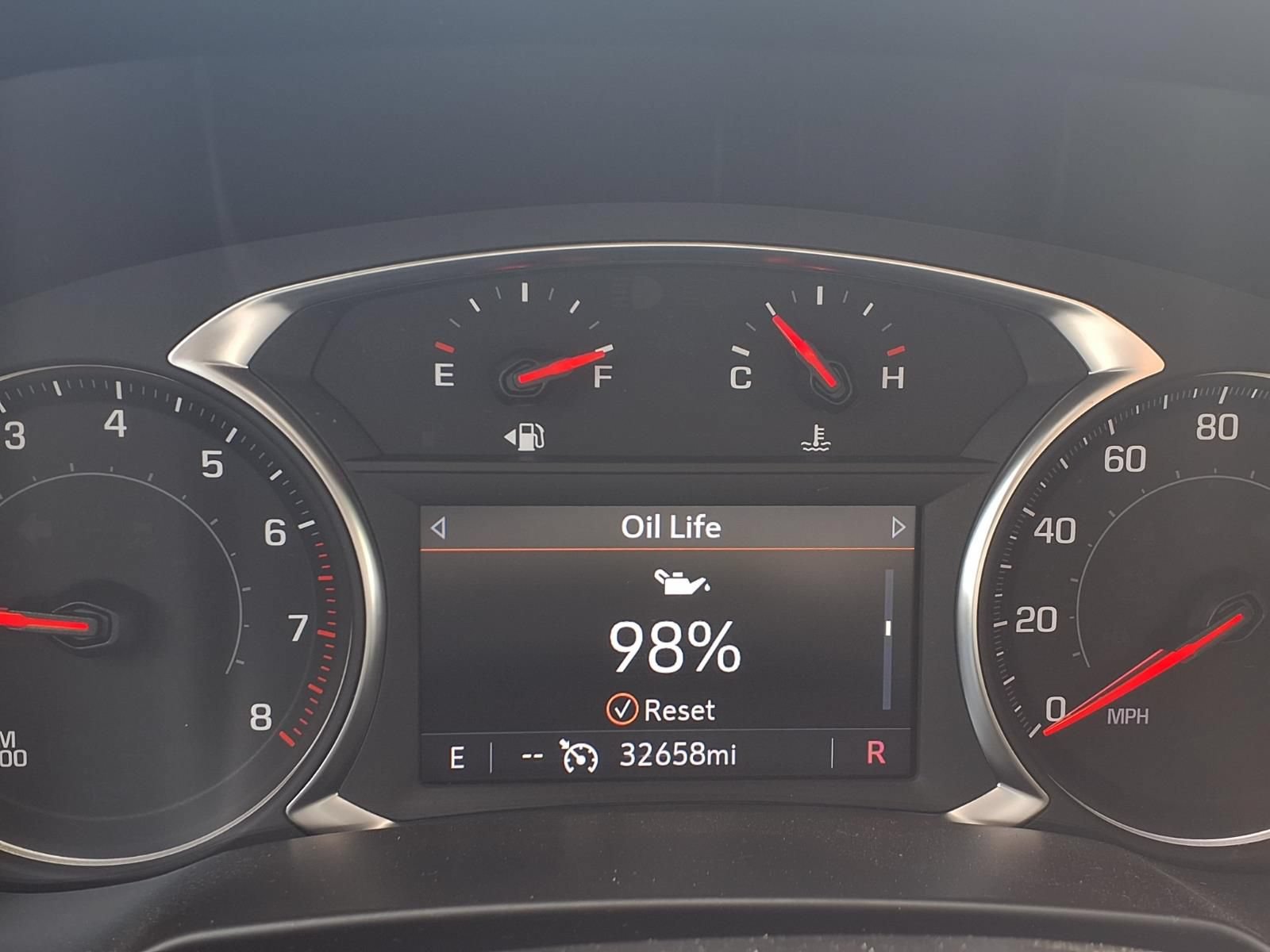 Used 2025 Chevrolet Blazer LT FWD image 11