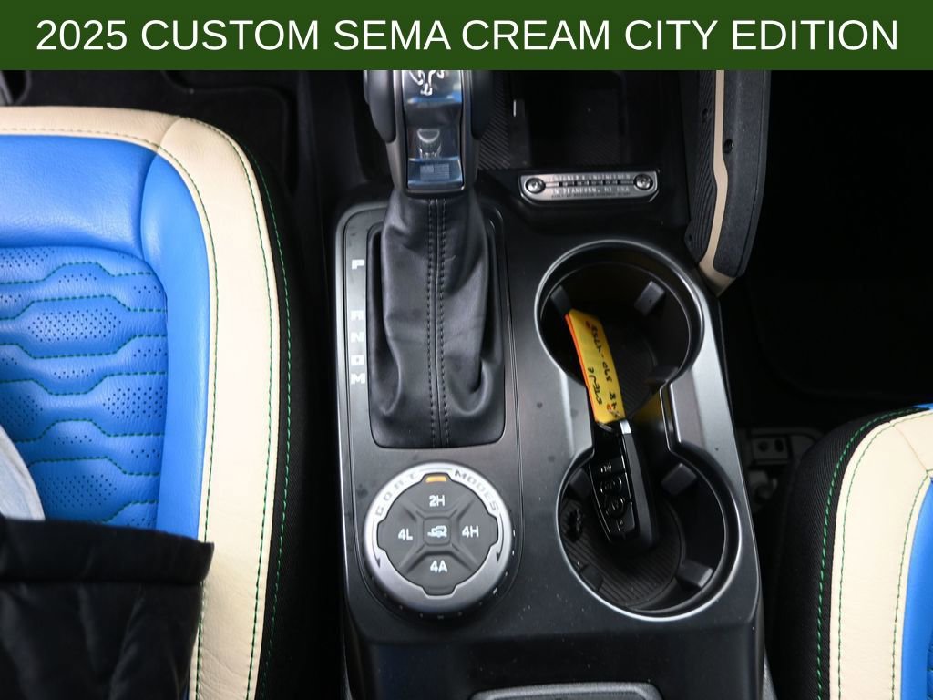 New 2025 Ford Bronco Badlands image 21