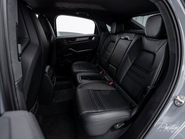Used 2024 Porsche Cayenne Turbo GT AWD/4WD image 50
