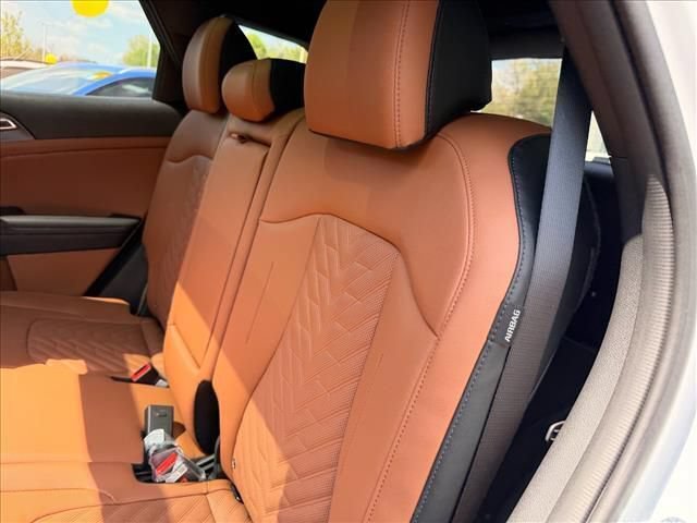 New 2026 Kia Sportage X-Line w/ X-Line Technology Package AWD/4WD image 11